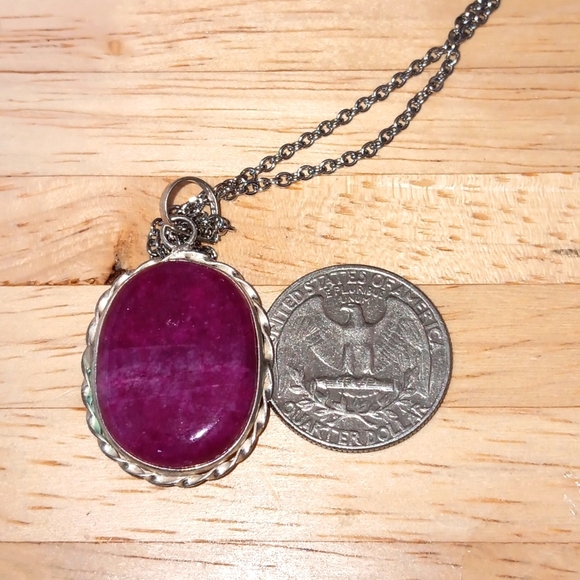 Indian Ruby Pendant Necklace India - Picture 4 of 5